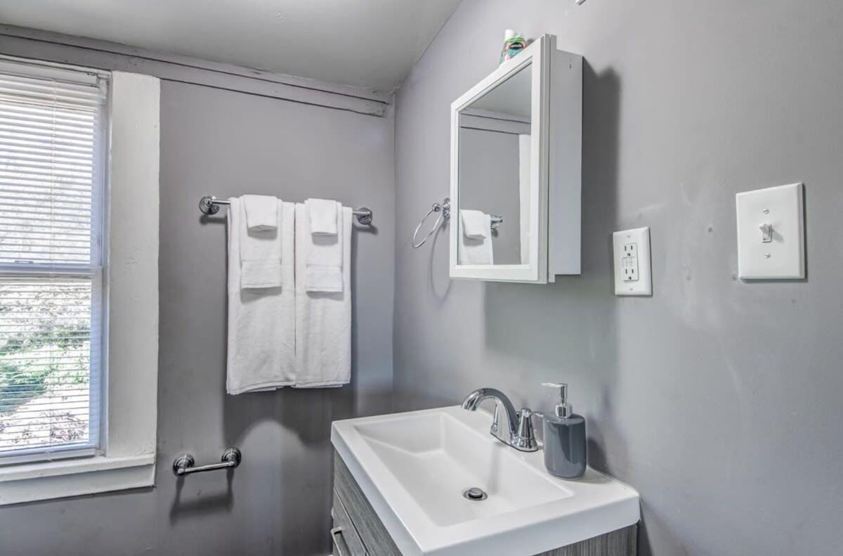 The Big Gray Hideaway Holiday home