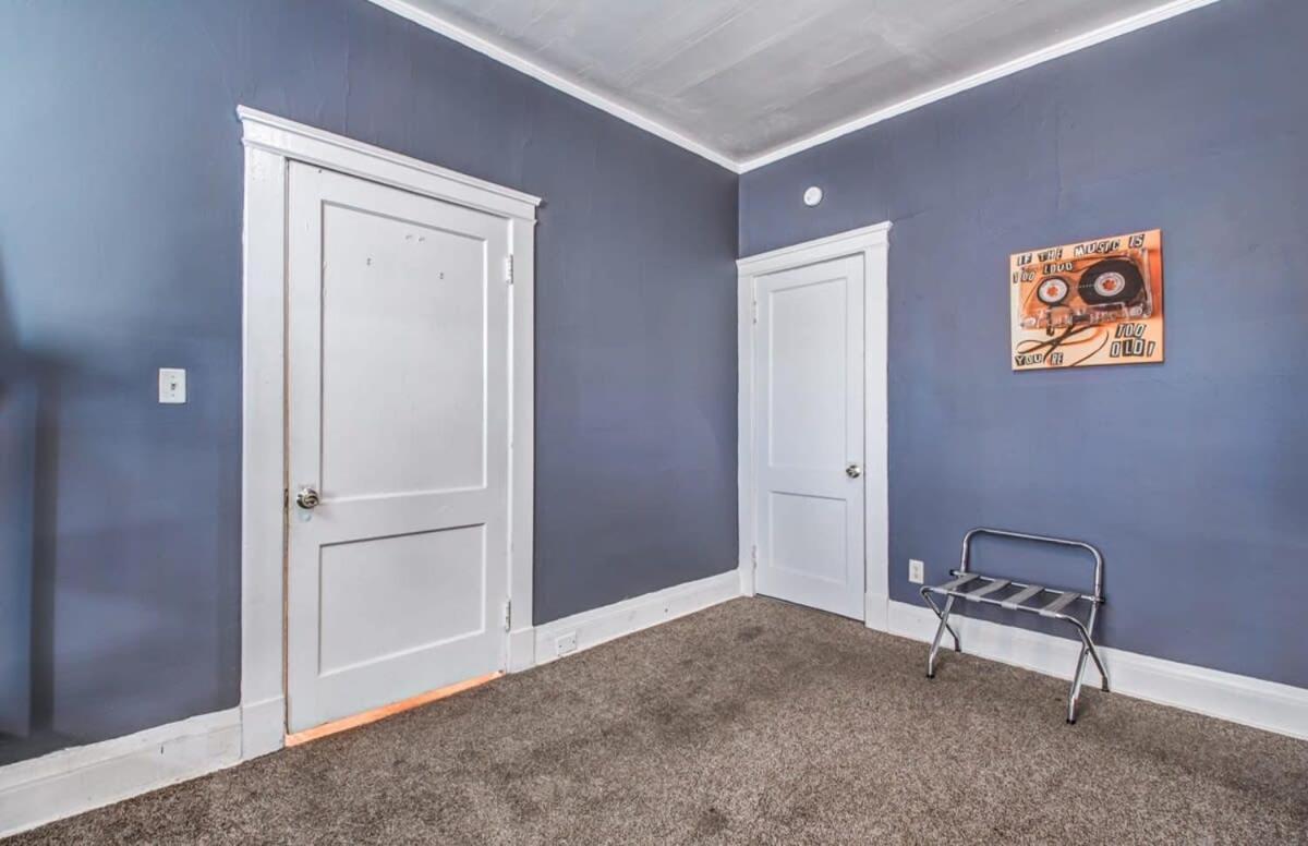 The Big Gray Hideaway Holiday home